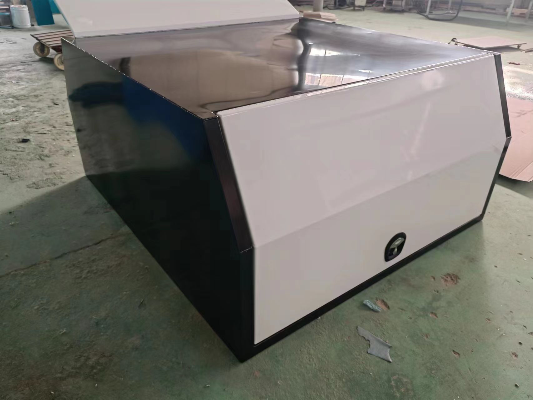 Ute-Baldachin aus Aluminium