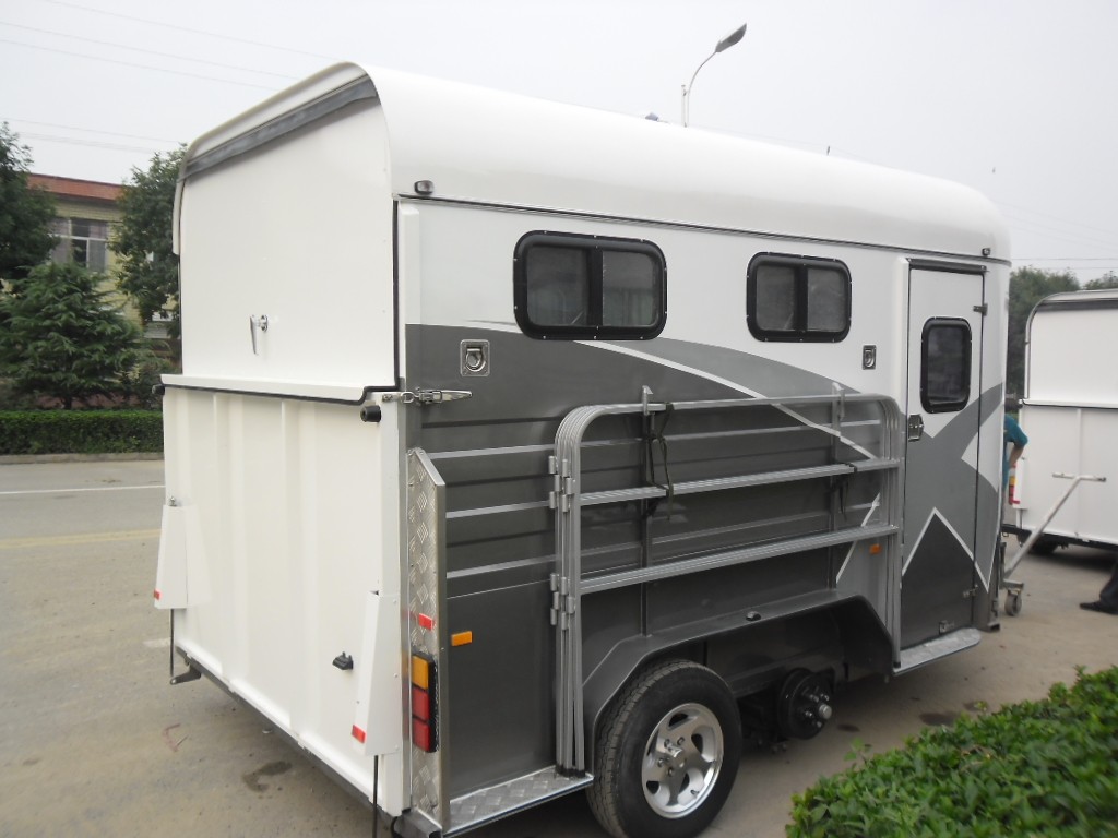 Verlängerter Winkellast-Pferdewagen für 2 Pferde