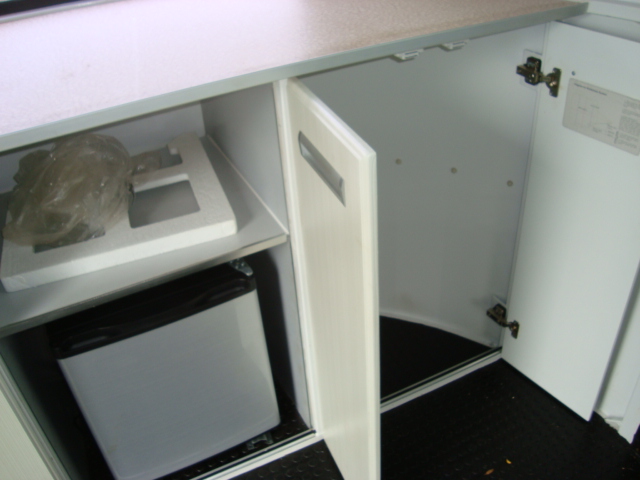 Verlängerter Winkellast-Pferdewagen für 2 Pferde