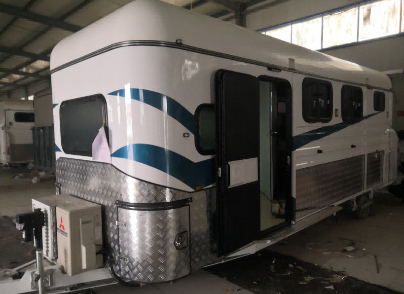 Maßgeschneiderte Pferdepose