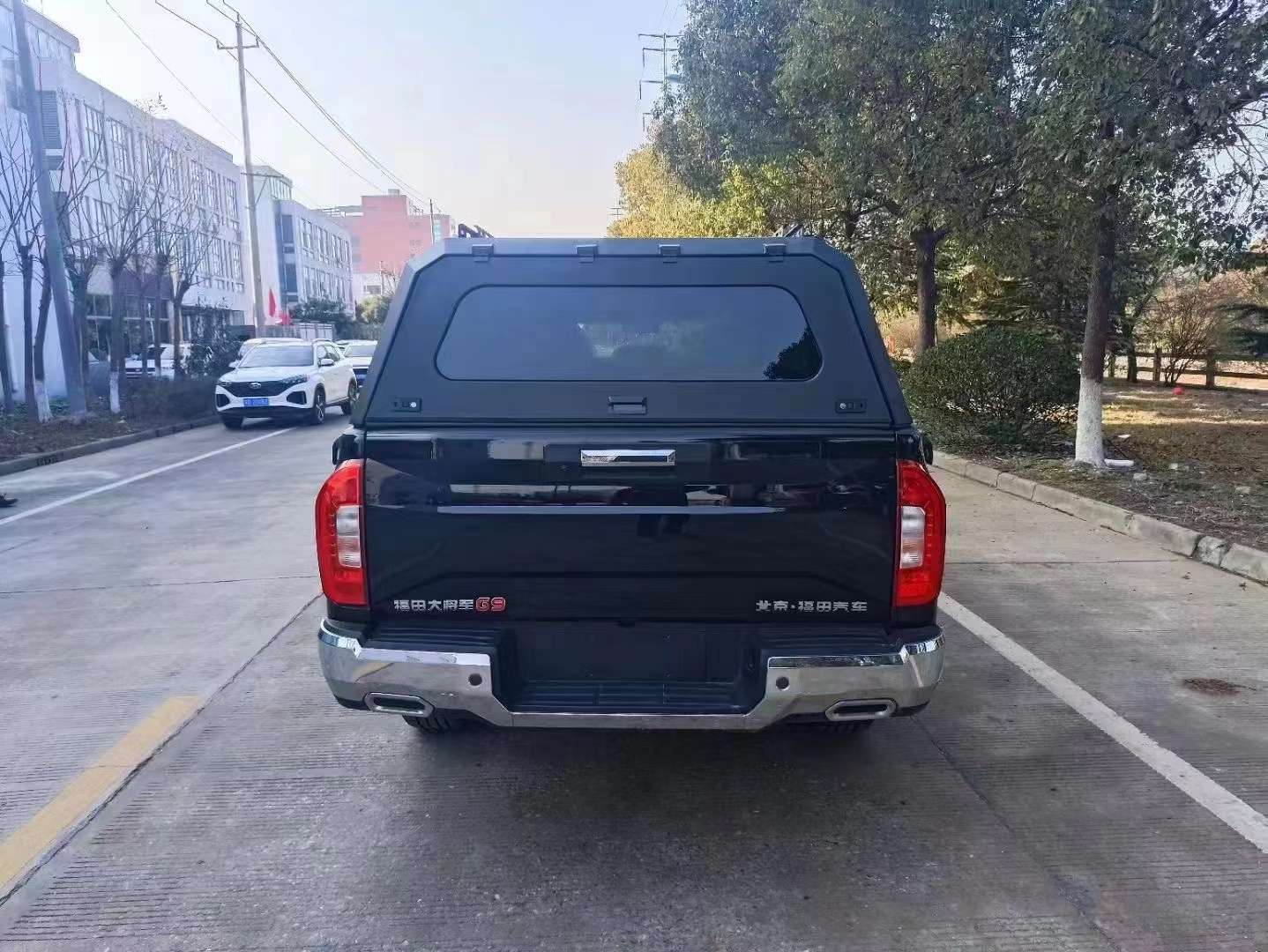 LKW-Kappe und Topper