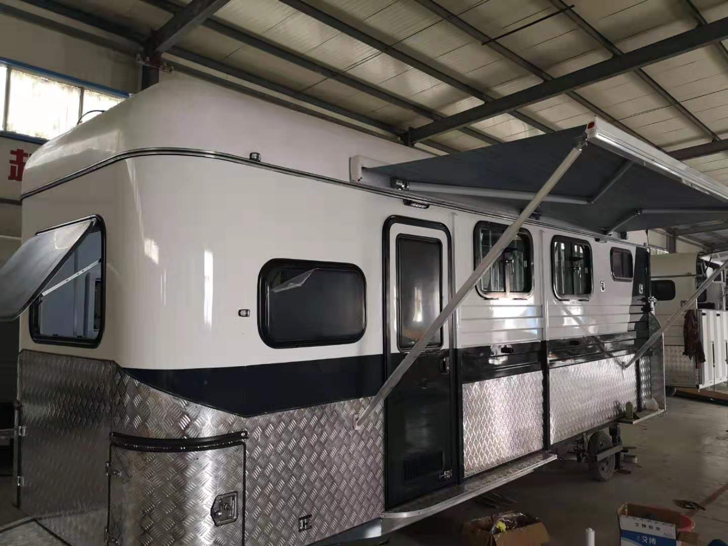 Maßgeschneiderte Pferdepose