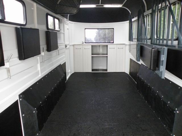 Deluxe-Pferdepose für 3 Pferde