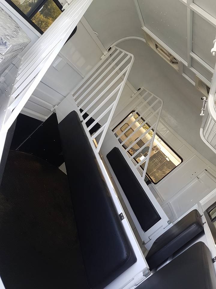 Standard-Typ-2-Pferde-Winkellast-Pferdeanhänger