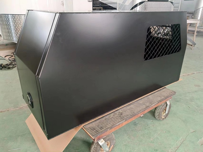 Gullwing-Verdeck für Pick-up-Truck Gullwing-Verdeck für Pick-up-Truck