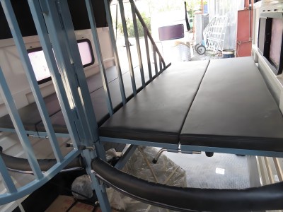 Deluxe-Pferdeanhänger Typ 2 mit gerader Ladung Deluxe-Pferdeanhänger Typ 2 mit gerader Ladung